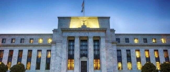 提前退休、威胁解雇 特朗普“重塑”美联储能否成功？