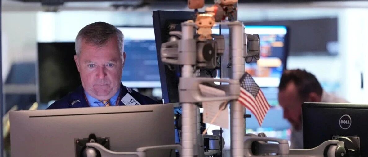 凌晨3:00，暴风临前