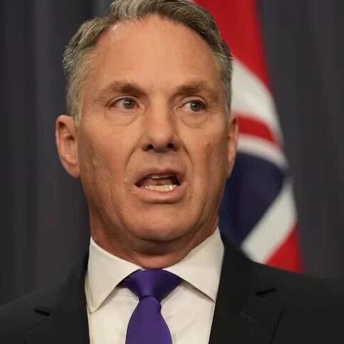 澳币AUDUSD空头集结？美国PMI暴跌叠加澳洲房价狂飙激起提