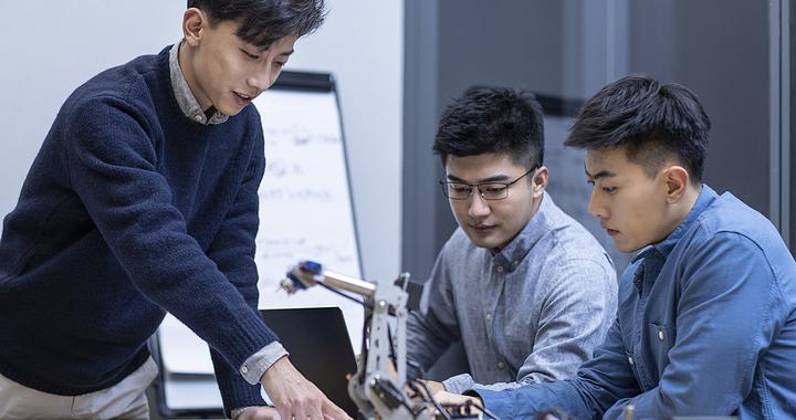 工信部：所属7所高校均获批建设国家卓越工程师学院，首届毕业生1/3以上在联培企业就业