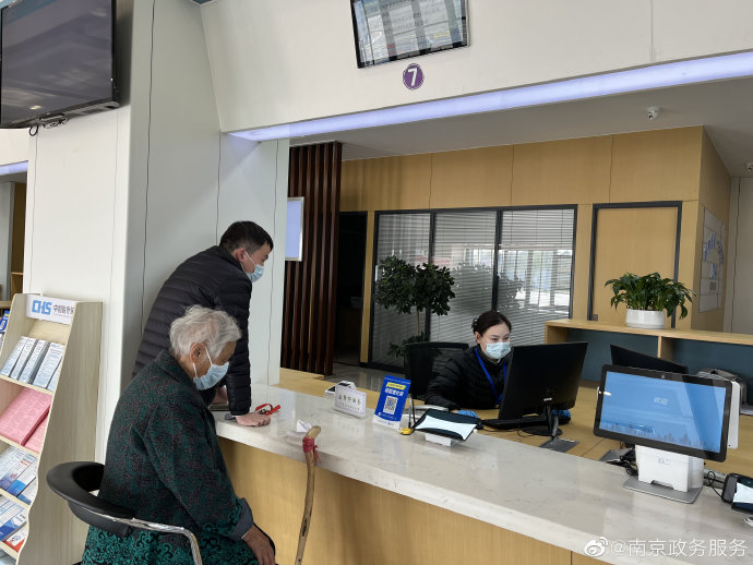 工信部新规出台后，企业人机协同机制能否真正打通服务绿色通道？