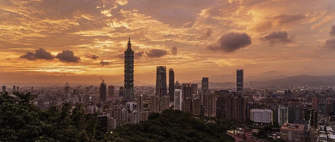 岛内税收短收，天价军购挤压民生