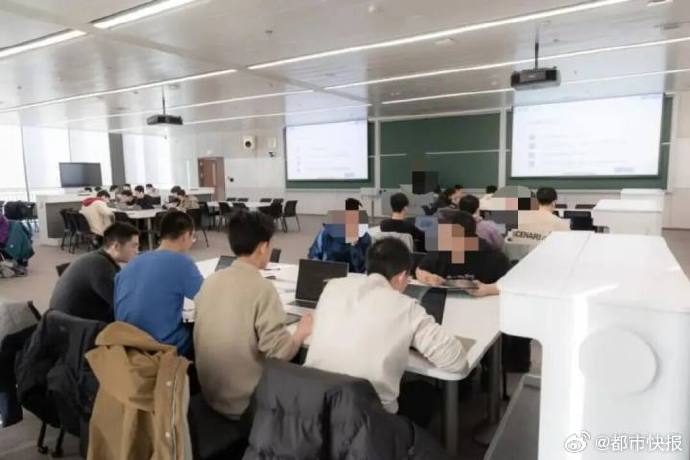当九成学生用AI写作业，老师真的能分辨真假学霸吗？