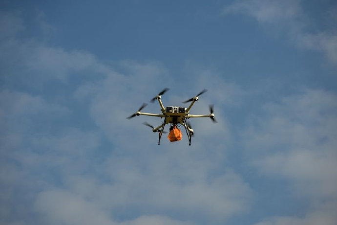 中东百架订单背后，中国eVTOL技术路线如何突破欧美适航标准壁垒？