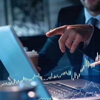 张朝阳现场问金价，进化掉菜单的AI涨乐，何以重构交易体验？