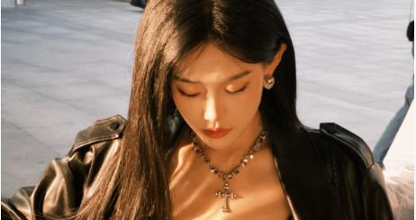 1个月赚5万元又一天亏2万，演员赵佳欣晒基金收益：每天睡醒便钻研黄金、航天、半导体、AI