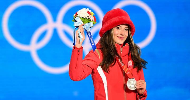 多位奥运名将力挺谷爱凌：美国人针对她的仇视行为极端不妥且狭隘