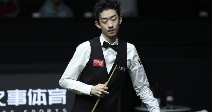 吴宜泽被小特这块试金石试出差距，防守不严谨还不能算大师级球手