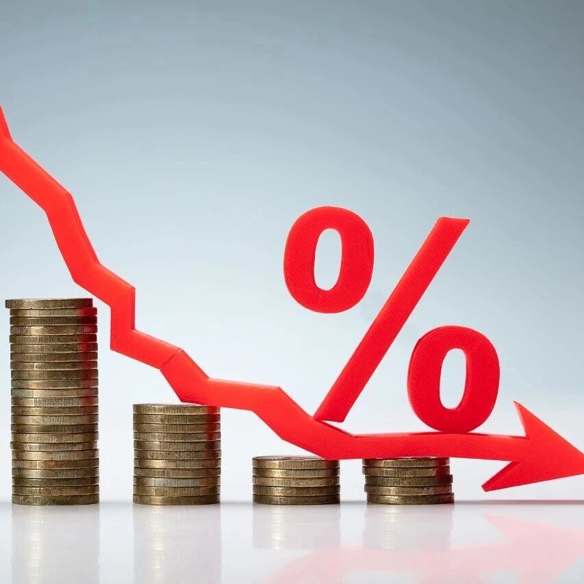 Итоги 2025 года: фонд ICBC Credit Suisse занял второе место по прибыли, но потерял половину активов в акциях