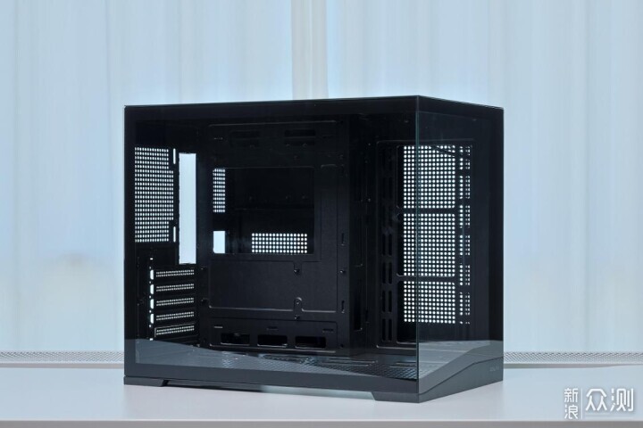 9850X3D+5080星曜+48G內存 高配海景房主機_新浪眾測
