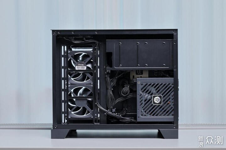 9850X3D+5080星曜+48G內存 高配海景房主機_新浪眾測