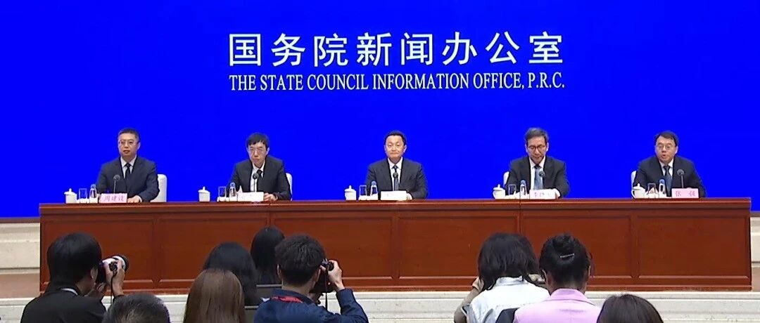 重磅！住建部透露新标准：4楼及以上住宅都要加装电梯，解决老年群体上下楼问题