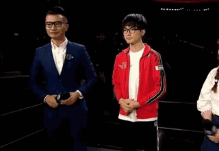 Faker惨遭握手套路