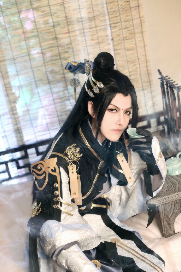 云纵天地现锋芒 《剑网3》帅气道长cos合集