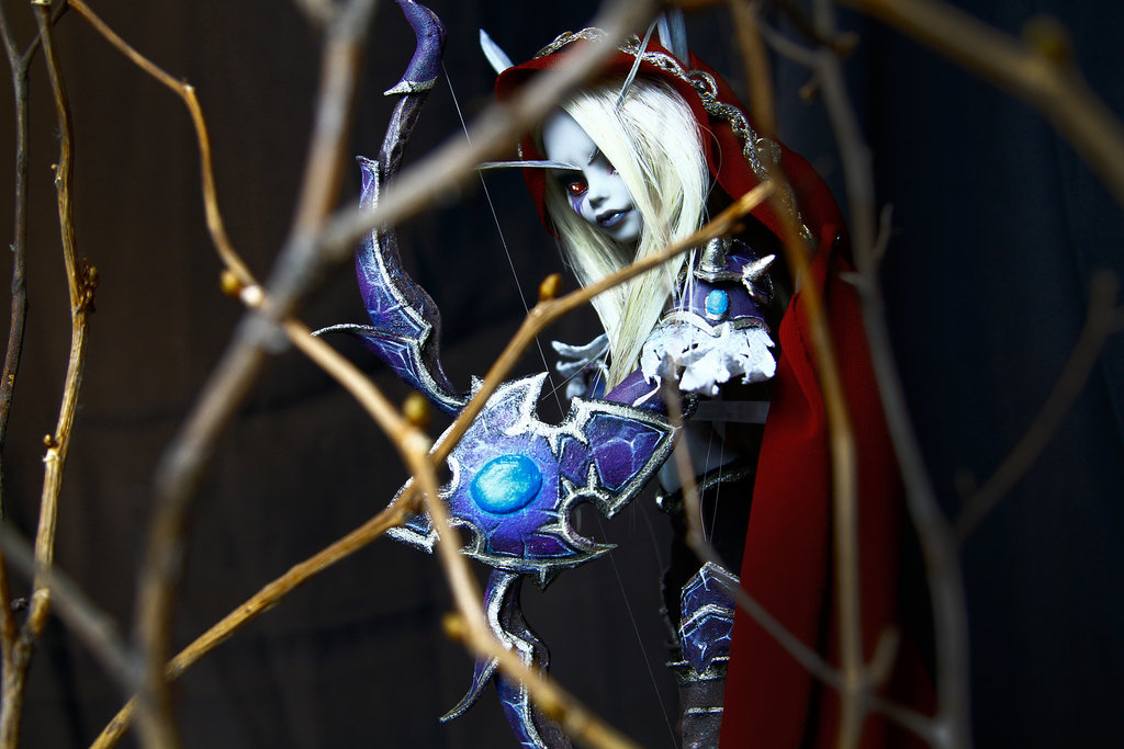 魔兽周边:娘化死亡之翼玩偶 鬼怪造型面目狰狞