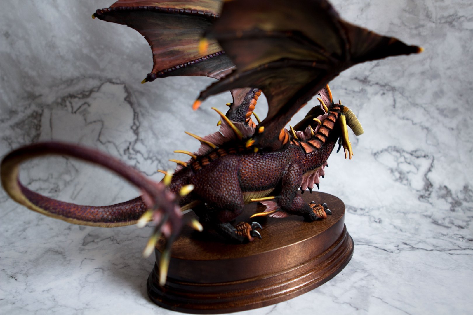 魔兽玩家手工自制作品黑石塔之王奈法利安雕像