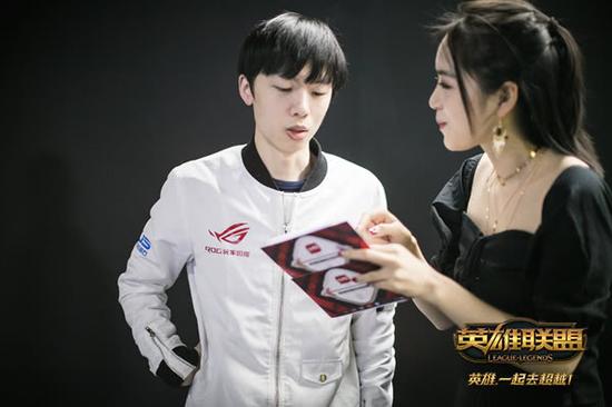 Smlz赛季表现出色