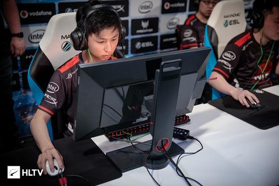 Xcc状态极佳帮助队伍取胜