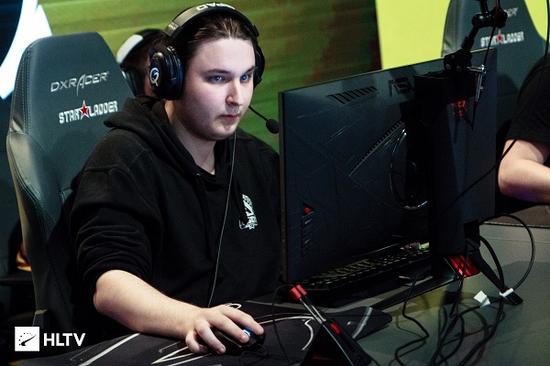 Hampus在Inferno火力全开