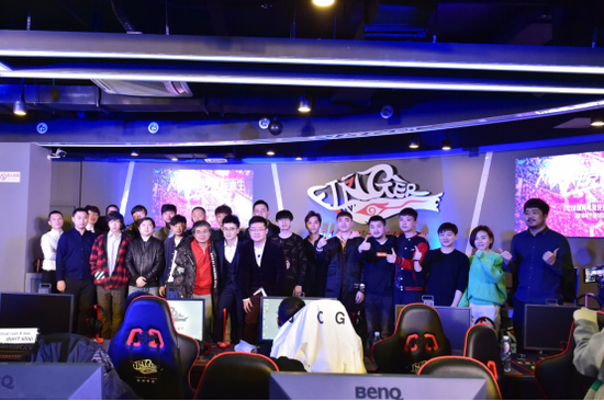 开业盛典嘉宾大合影