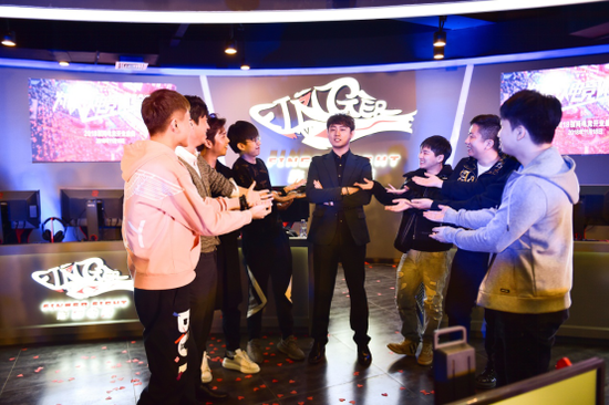 指间电竞创始人刘頔及七位游戏主播大咖