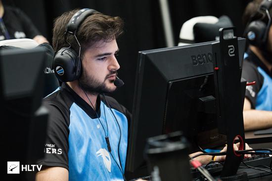 &nbsp; &nbsp; &nbsp;