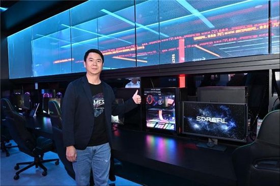 技嘉科技中国大陆事业群总经理刘孟宗(Steven Liu)亲临现场