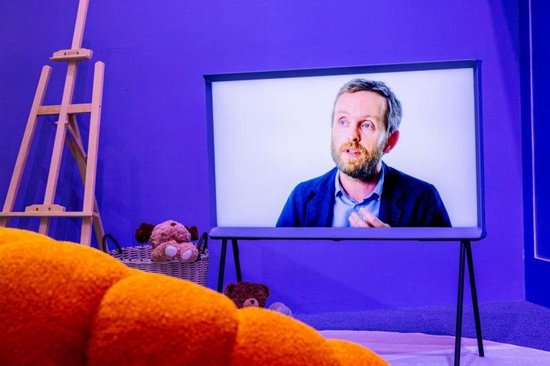 三星 The Serif画境艺术电视