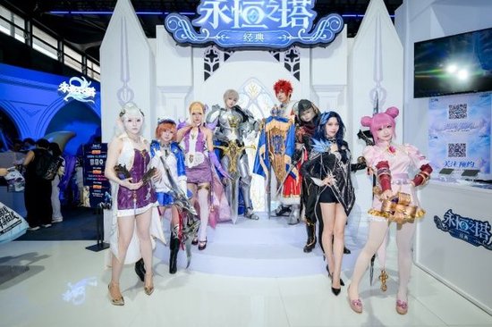 《永恒之塔：经典》手游八大经典职业Cosplay