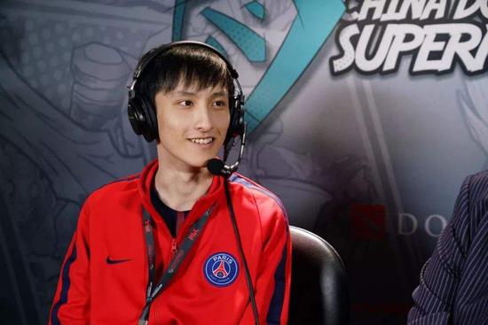 xiao8谈职业圈:很多选手训练任务完不成-dota2官网