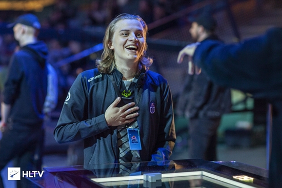 秣马厉兵备战新赛季细数g2转会期的选择