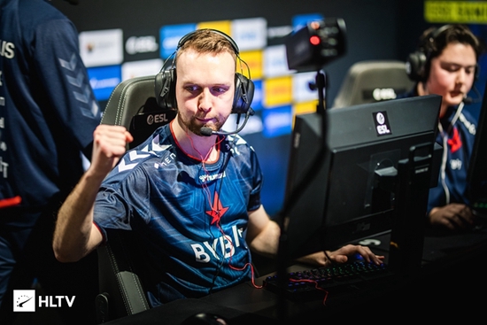 四次Major冠军得主gla1ve