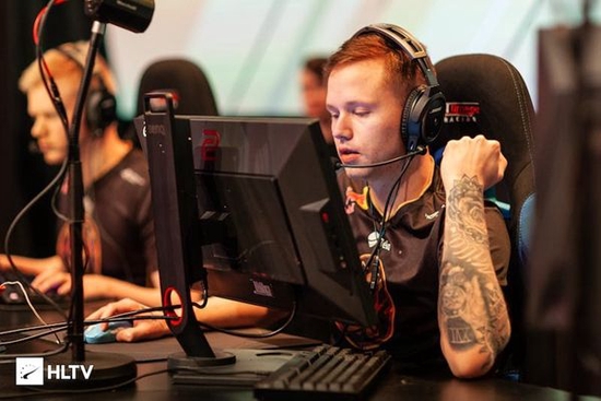 sunny离开titans 公开寻求新队伍-新浪电竞_电竞赛事_直播报道_新浪