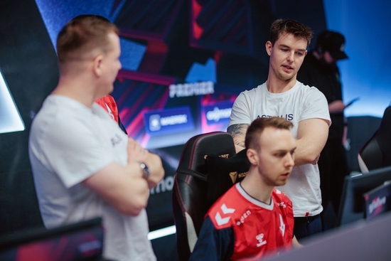 欧洲RMR预选赛：Astralis首战14-16不敌LDLC - 战队,均为