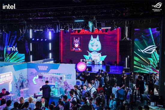 RO姬·雪武战姬亮相