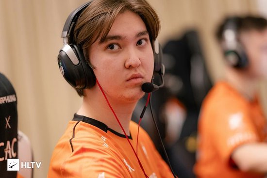 官宣：Virtus.pro正式下放ICY，提拔b1st至主隊(duì)