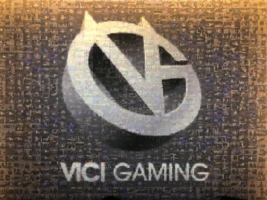 图注：VG电竞俱乐部照片墙，你是否能寻觅到熟悉的身影?