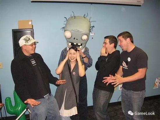 《植物大战僵尸》初始团队