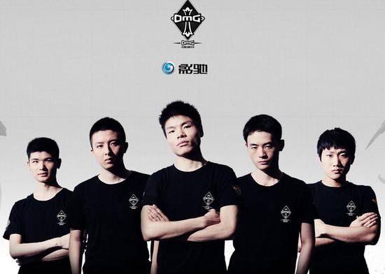 黄金一代所剩无几 Uzi成为中国的标签