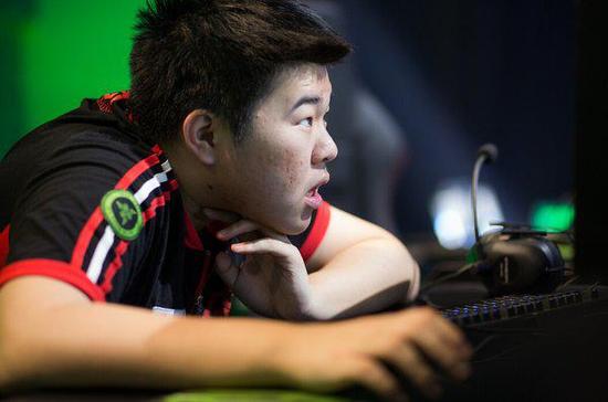 韦神谈S5失利真相：Imp真的很Gay！