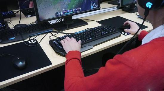 探秘日本Riot办公室 日服翻译部分完成