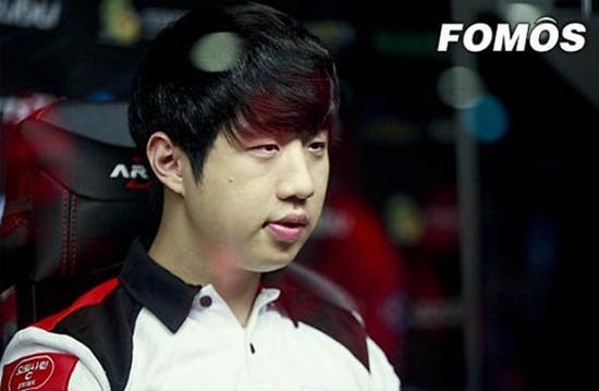 采访SKT新上单 除了吃饭睡觉就是训练