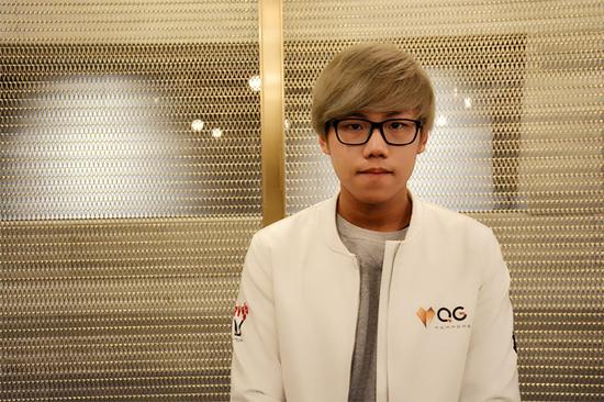 采访Swift：很自信 打野排名我是第一