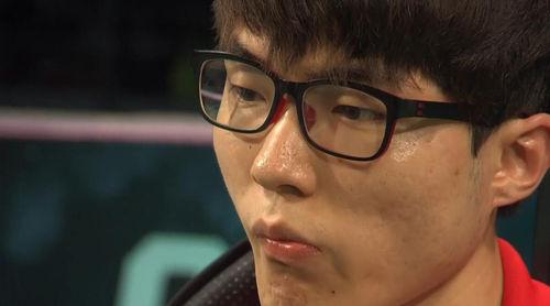 每日趣闻:若风找到兄弟 Faker 6级学E