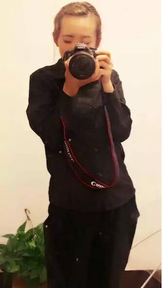 住网吧、被骗、收入低、23岁后退役 这就是真实的电竞女 ...