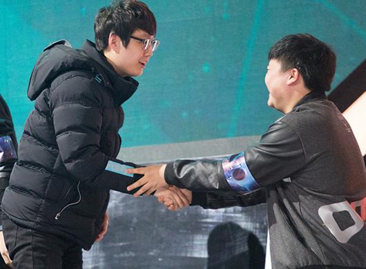 LPL夏季赛分组分析 B组竞争力更强于A组