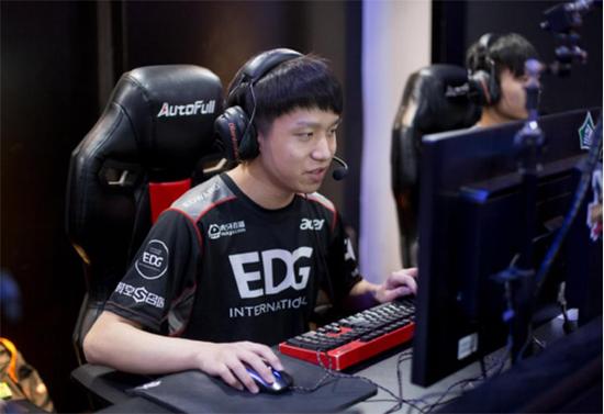 LPL第四周首日前瞻：EDG和RNG豪强会面