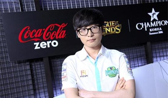 Pilot赛后采访：我尽全力就可以跟Bang五五开