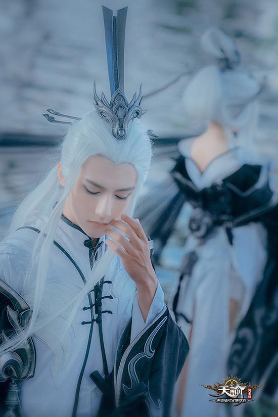 美若画中仙 《天谕》玉虚官方cos惊艳云垂!