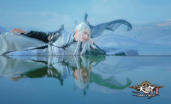 美若画中仙 《天谕》玉虚官方cos惊艳云垂!